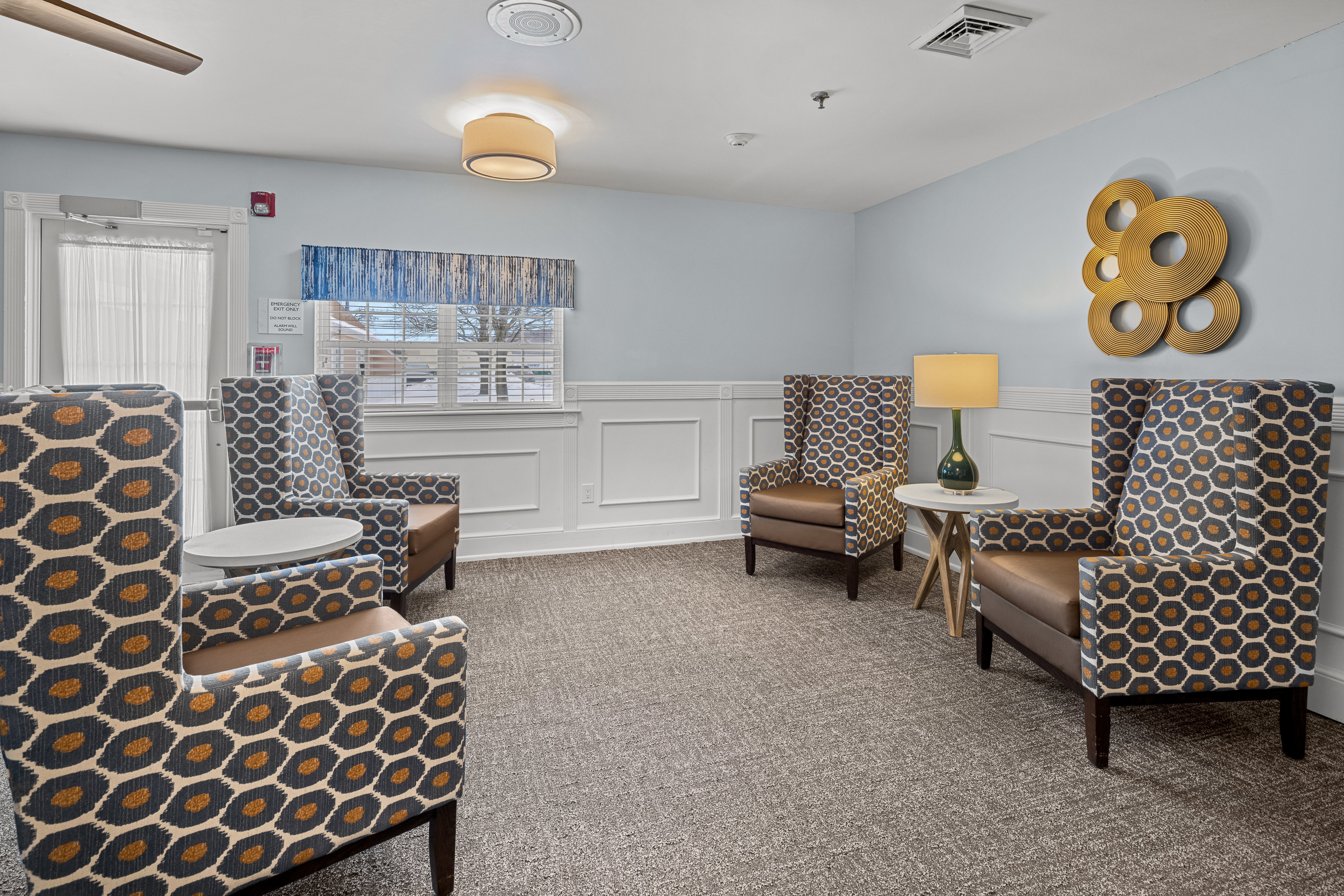 Tiffany Court at Kingston common room