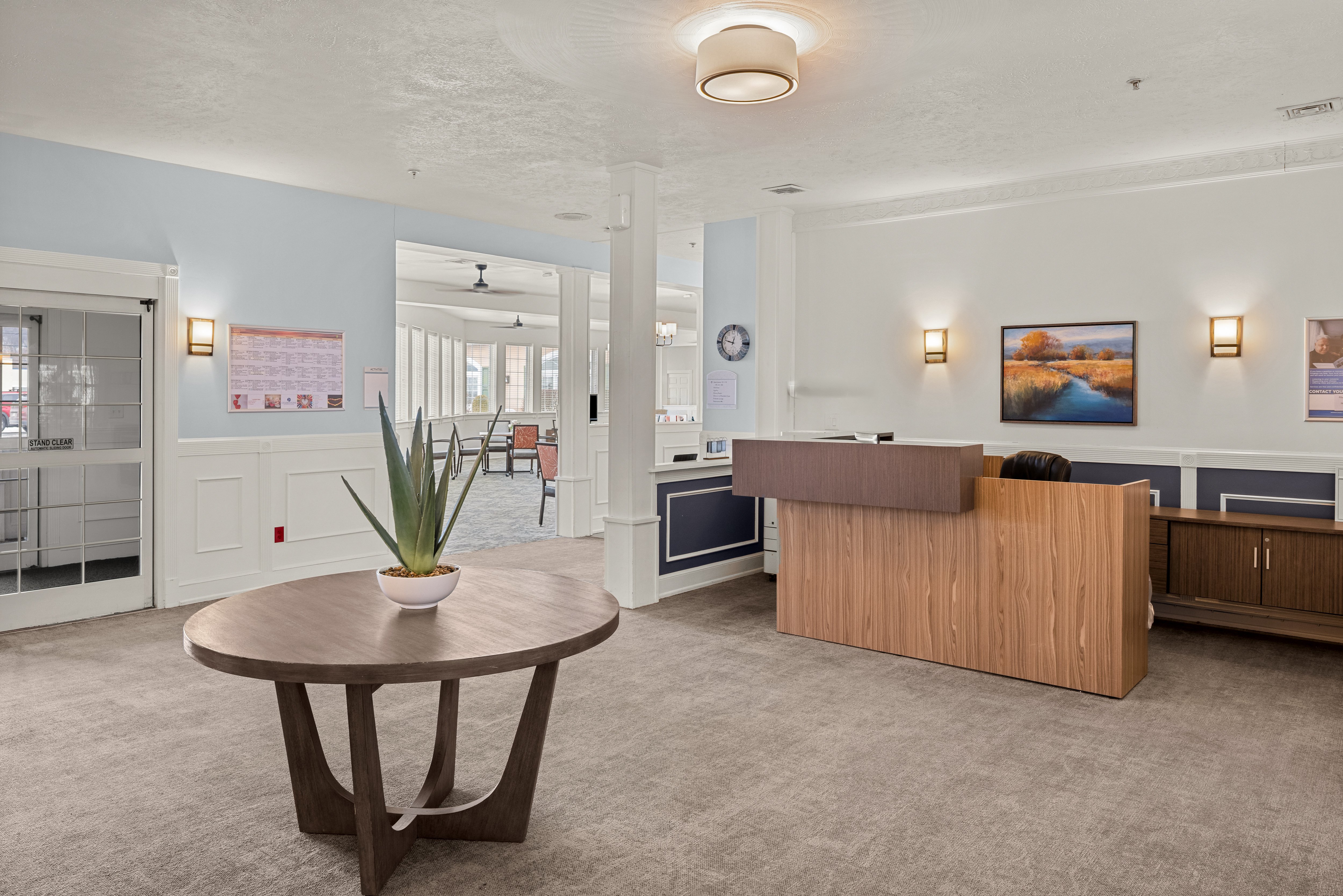Tiffany Court at Kingston front desk