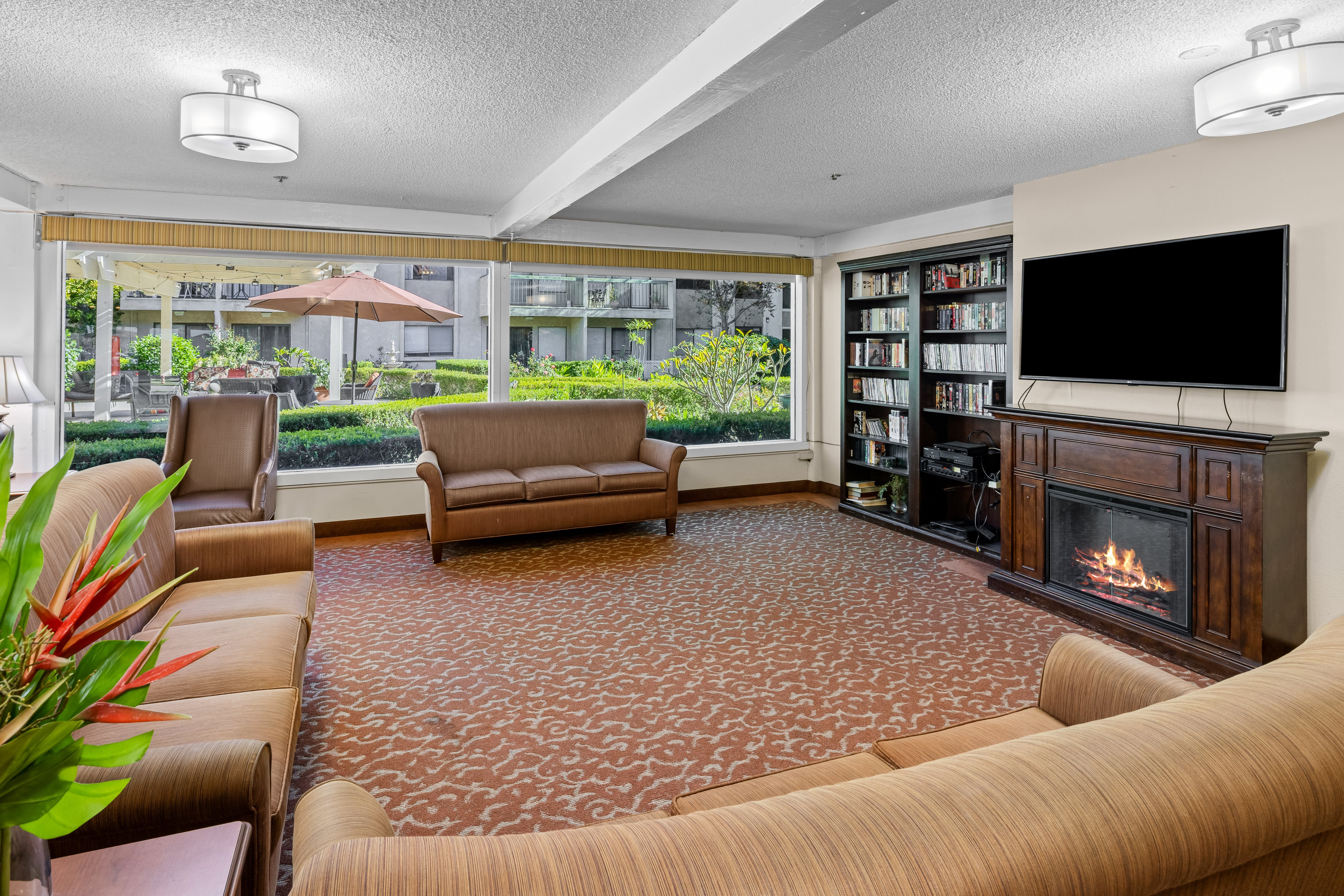 Marbella Anaheim TV common area