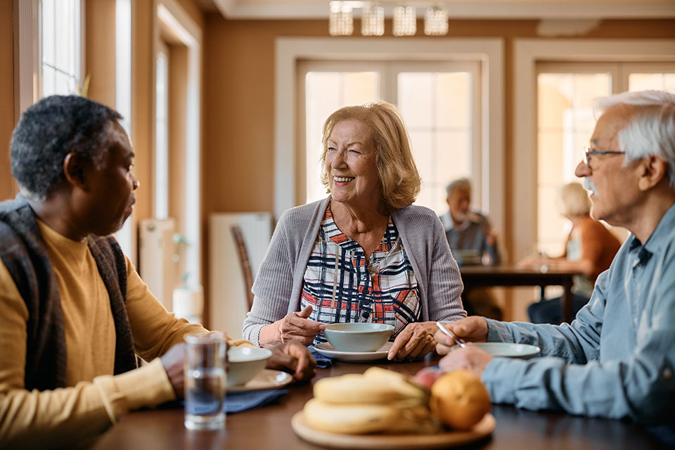 Making the Move: A Guide for Families Choosing the Best Senior Living Community